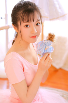 浪漫向左婚姻往右