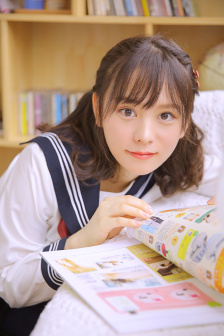被男人吃奶添下面好舒服