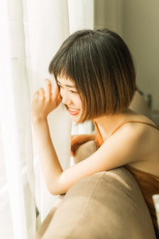 醉酒的女大学生电影